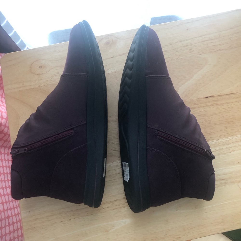NWOT Clarks Cloudsteppers Purple Burgundy Breeze Dusk Booties Boots Size 9 - Picture 13 of 14
